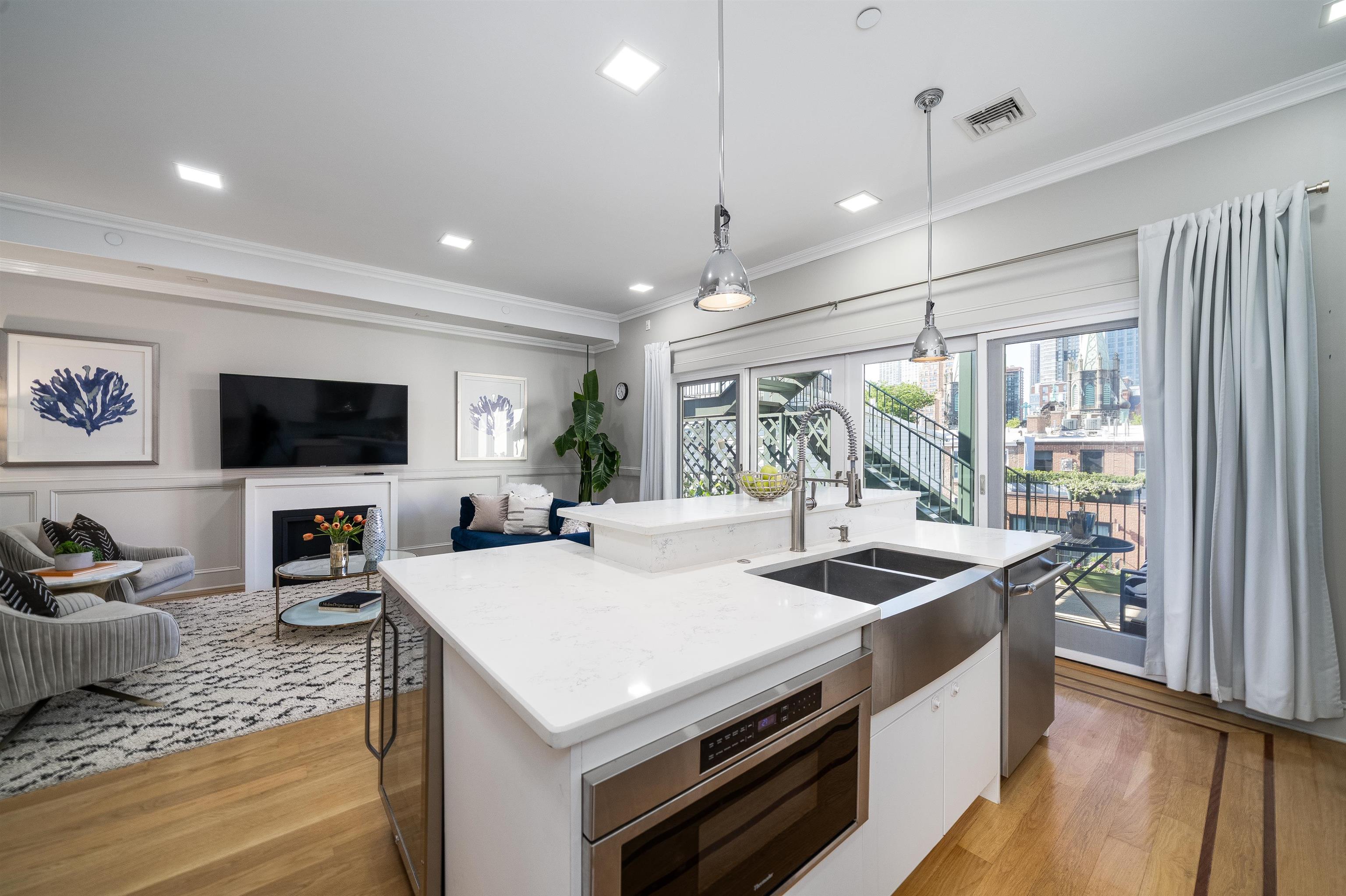 108 Morris St #4, Jersey City, New Jersey image 15