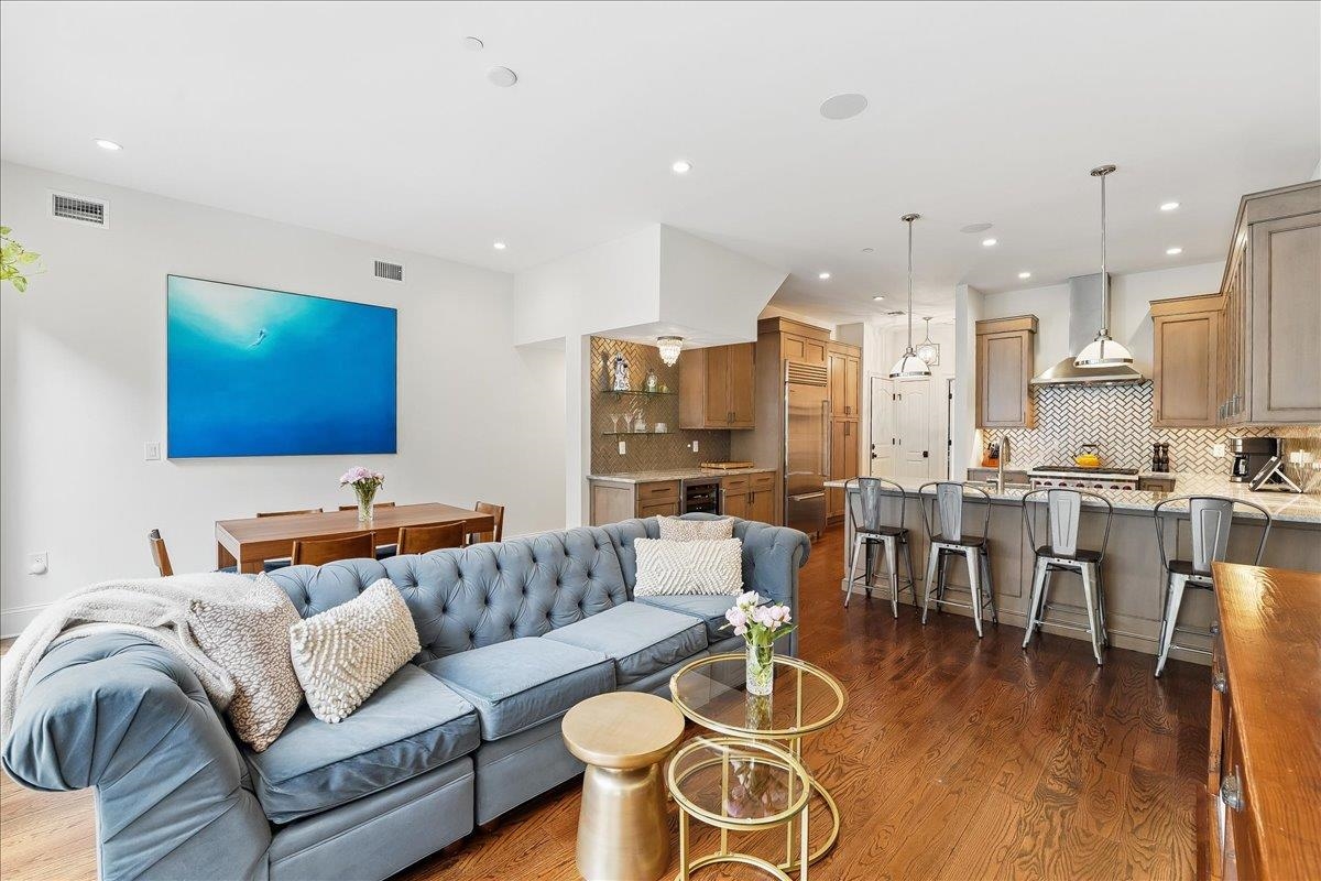 324 Hudson St #1, Hoboken, New Jersey image 13
