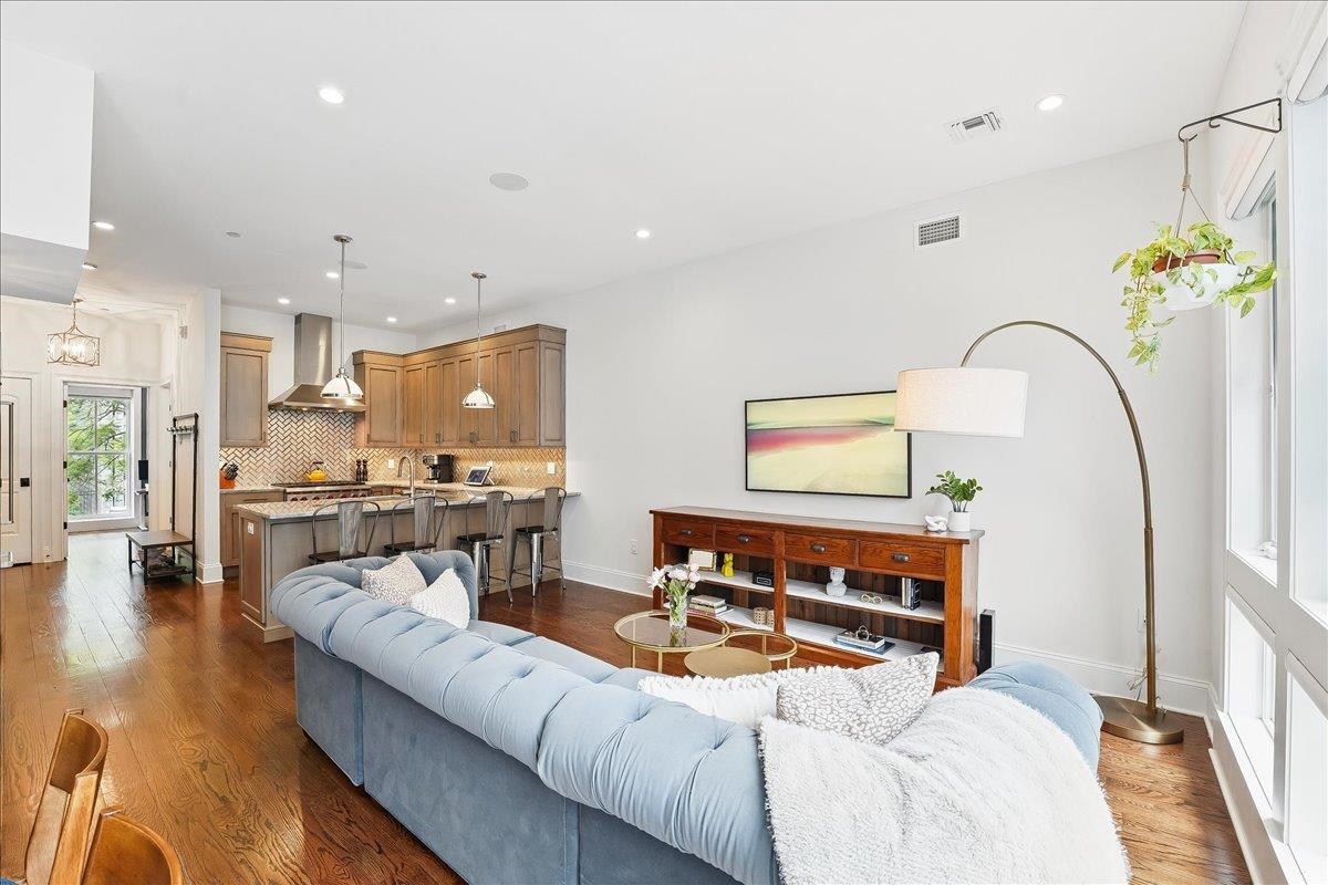324 Hudson St #1, Hoboken, New Jersey image 12