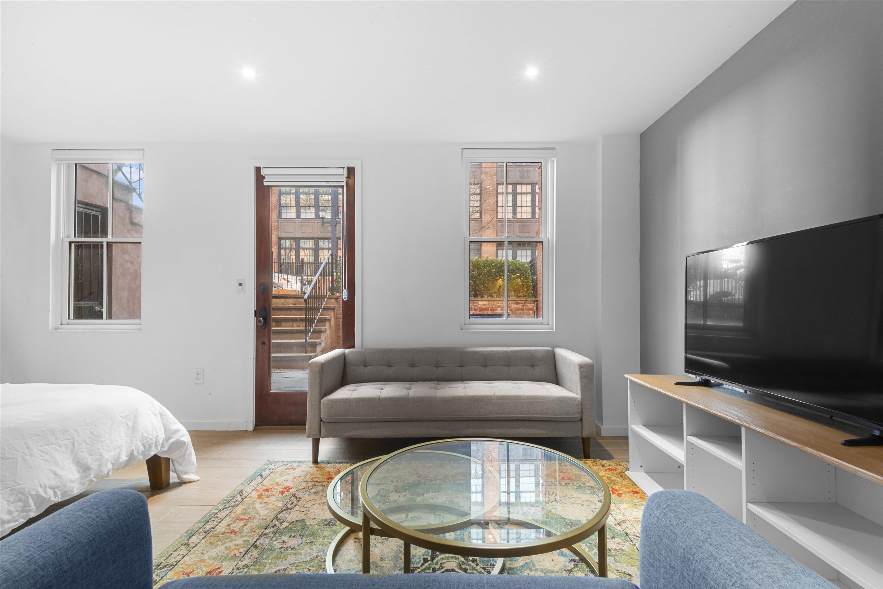 86 Essex St #1A, Jersey City, New Jersey image 2