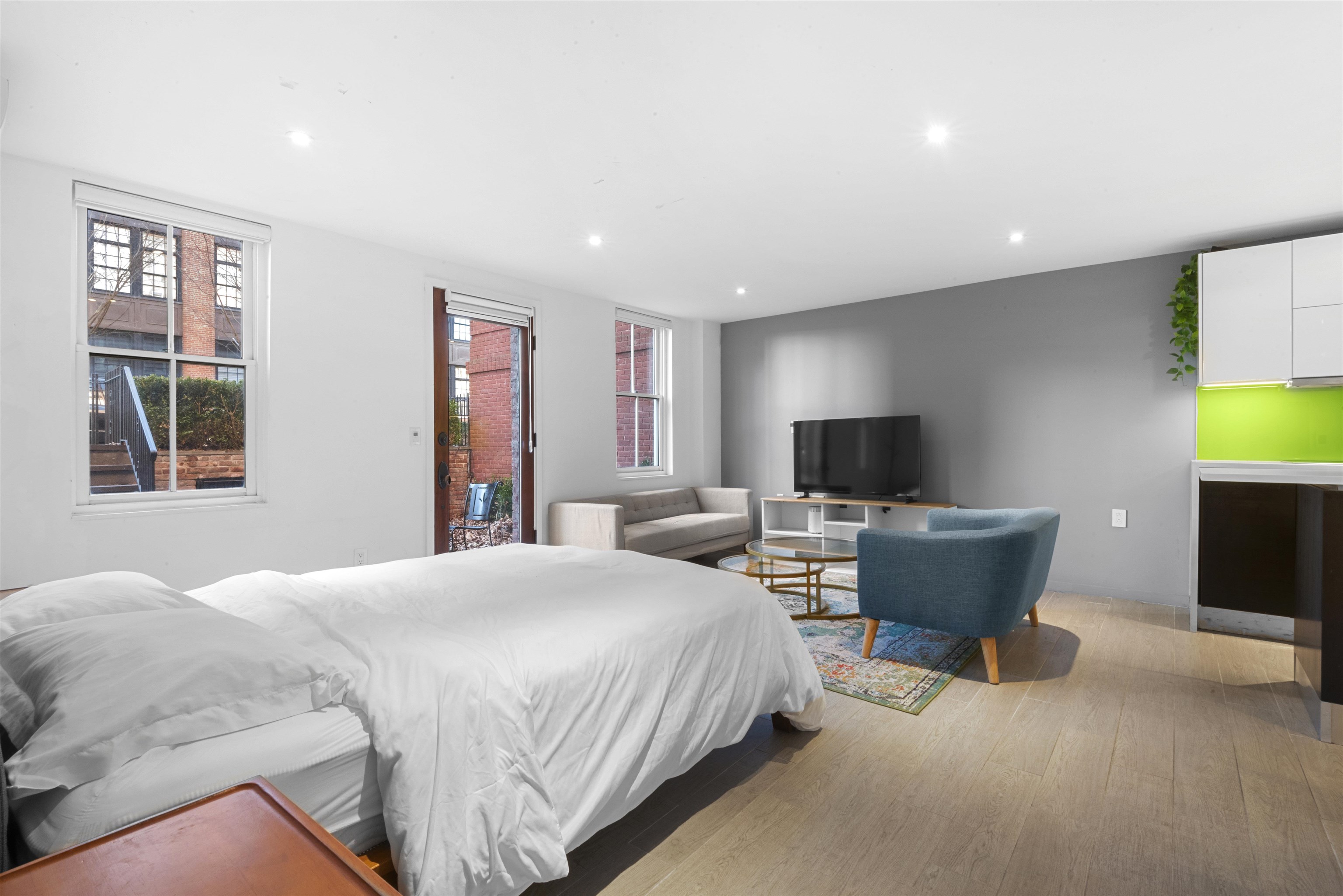 86 Essex St #1A, Jersey City, New Jersey image 3