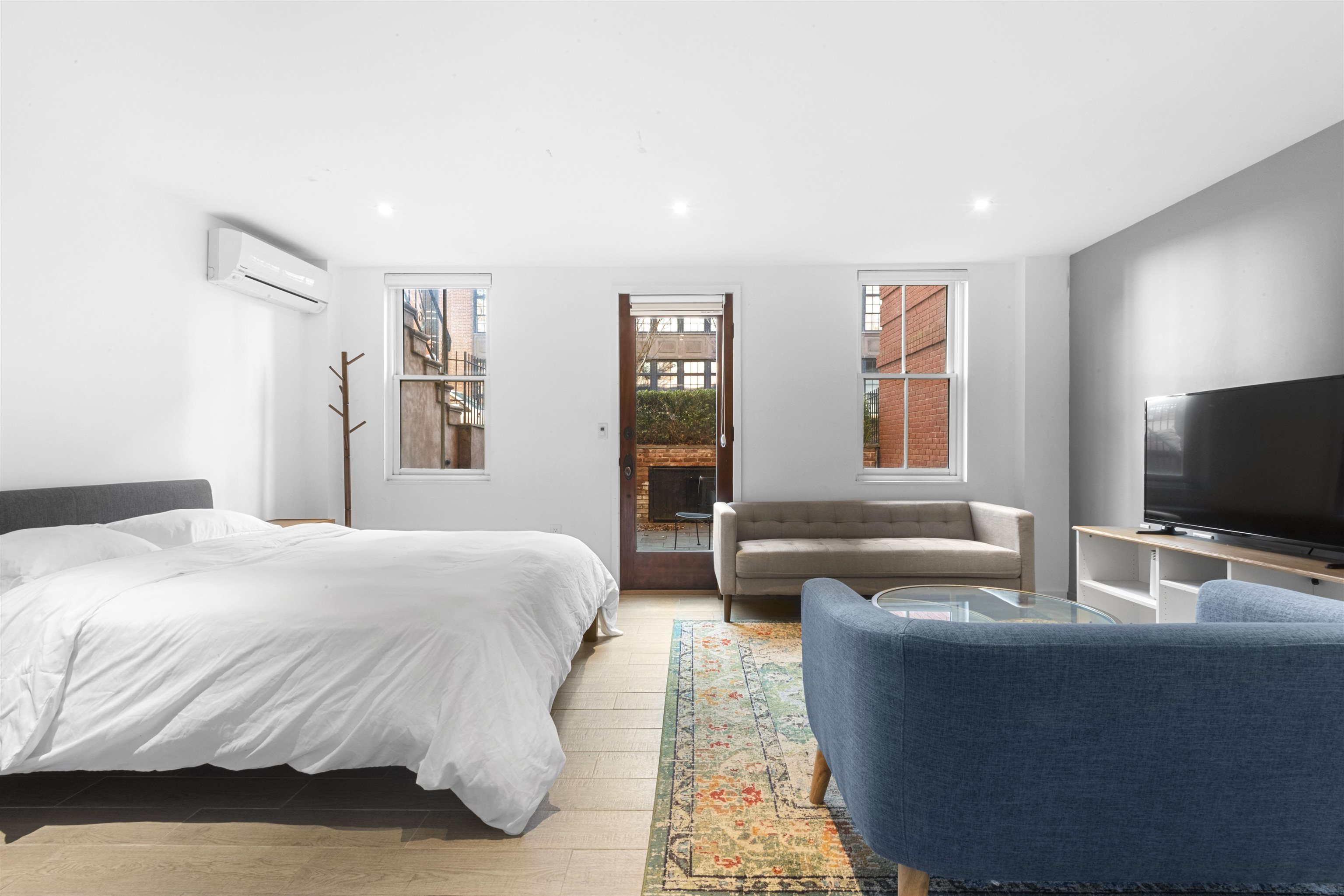 86 Essex St #1A, Jersey City, New Jersey image 4