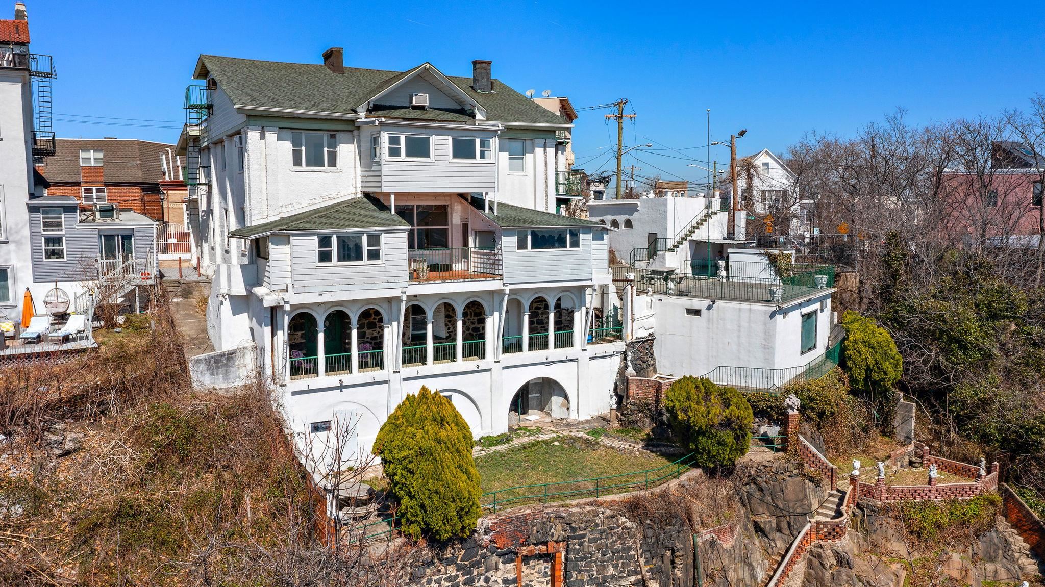 320 Mountain Rd, Union City, New Jersey image 2