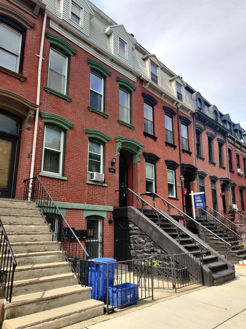 Condo For Rent - 826 Grand St #4<br/> Jersey City, NJ 07304