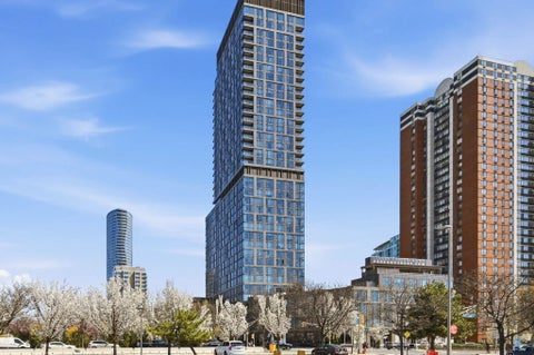 Condo For Sale - 75 Park Lane South Ln #901<br/> Jersey City, NJ 07310