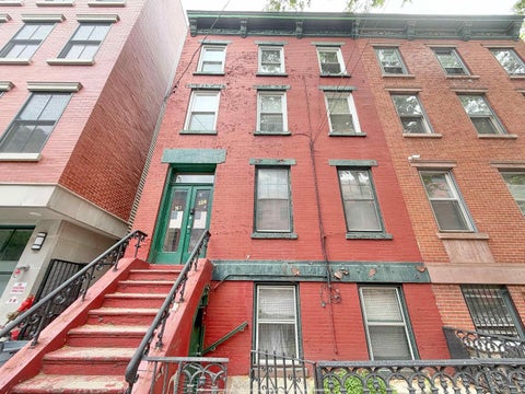 Multifamily For Sale - 224 Bay St<br/> Jersey City, NJ 07302