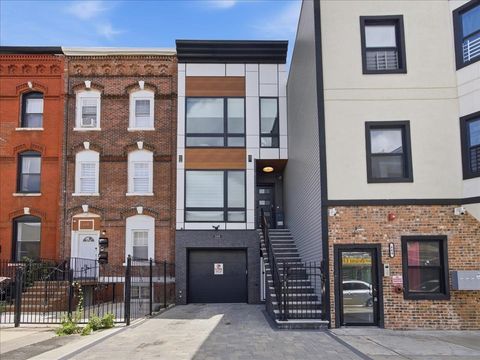 Condo For Sale - 666 Ocean Ave #2<br/> Hudson County, Jersey City, NJ 07305