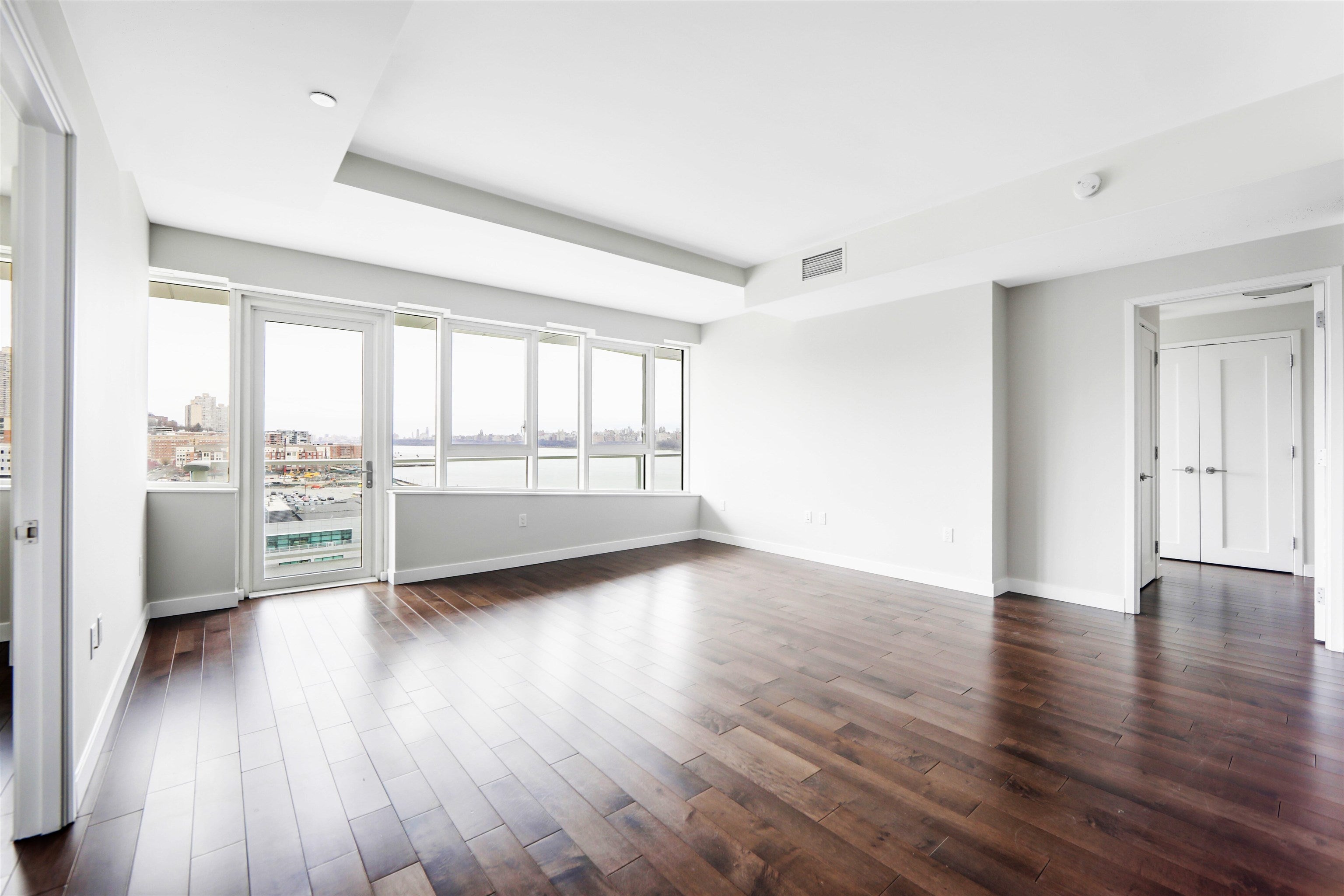 800 AVENUE AT PORT IMPERIAL 803