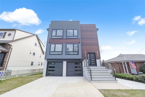 Homes For Rent - 270 Lafayette Ave #2<br/> Lyndhurst, NJ 07071