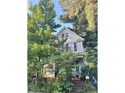 Homes For Sale - 268 Midland Ave<br/> Bergen County, River Edge, NJ 07661