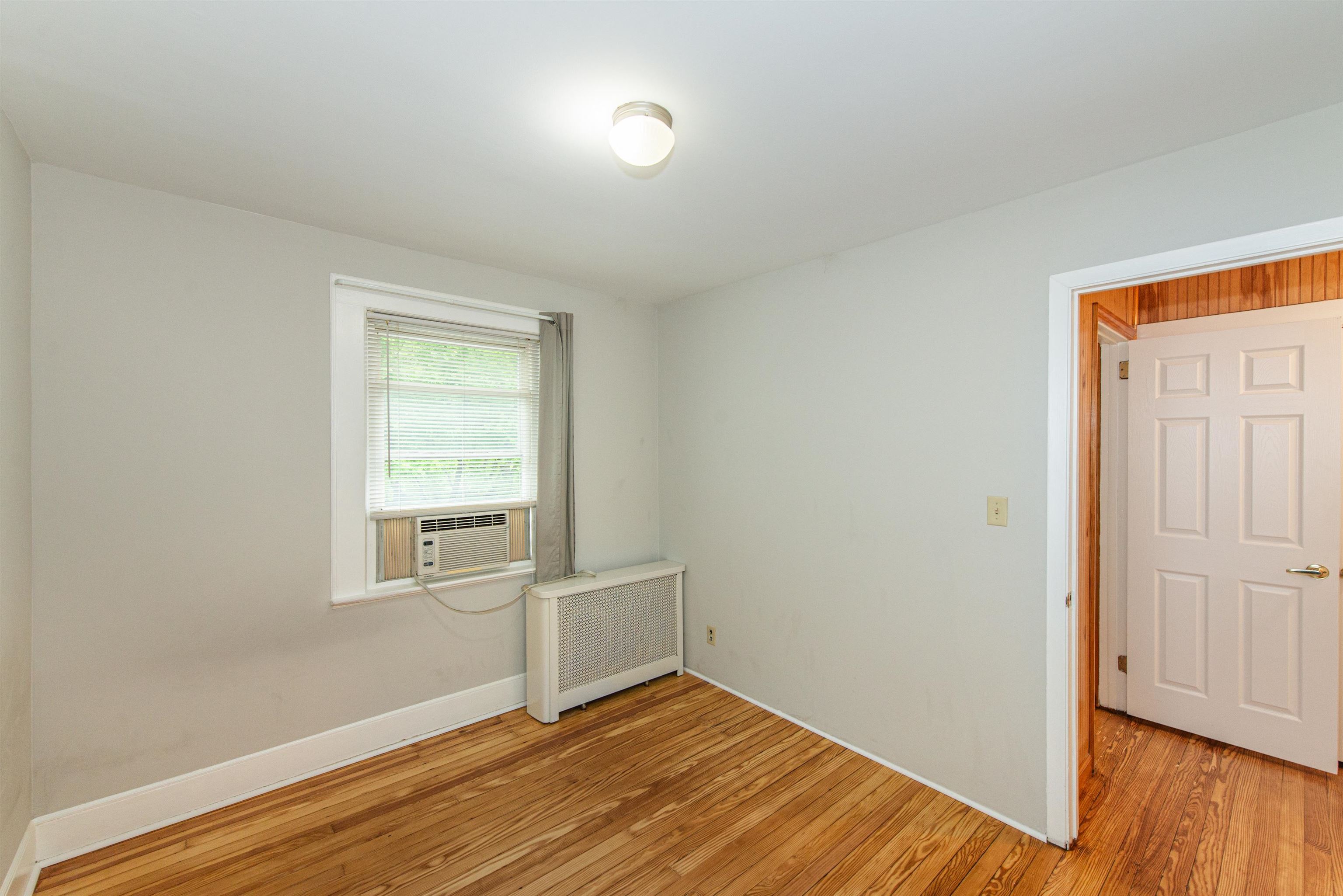800 Broad St, Bloomfield, New Jersey image 21