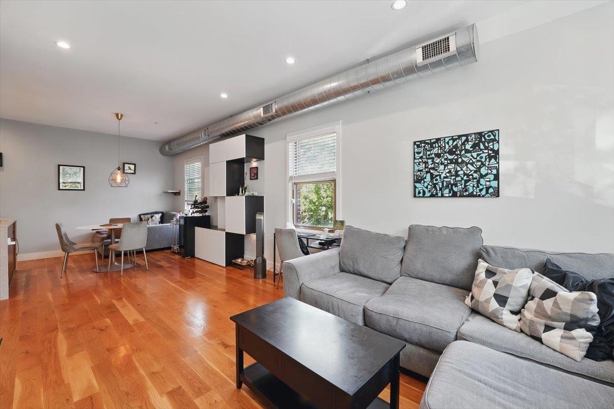 390 1st St #2, Jersey City, New Jersey image 8