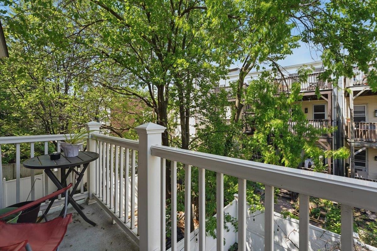 390 1st St #2, Jersey City, New Jersey image 23
