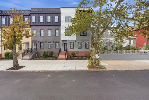 Photo for 506 DAVIS AVE