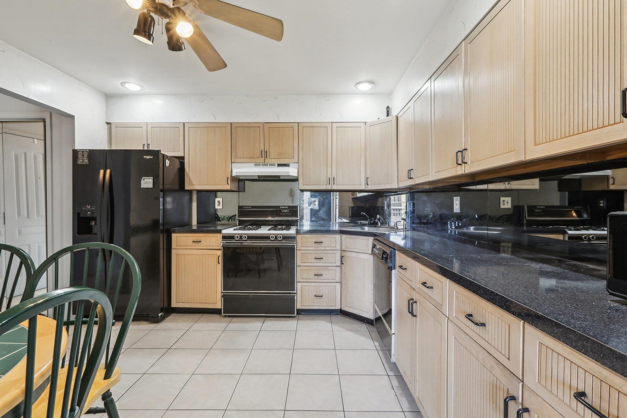40 West 13th St #7, Bayonne, New Jersey image 2