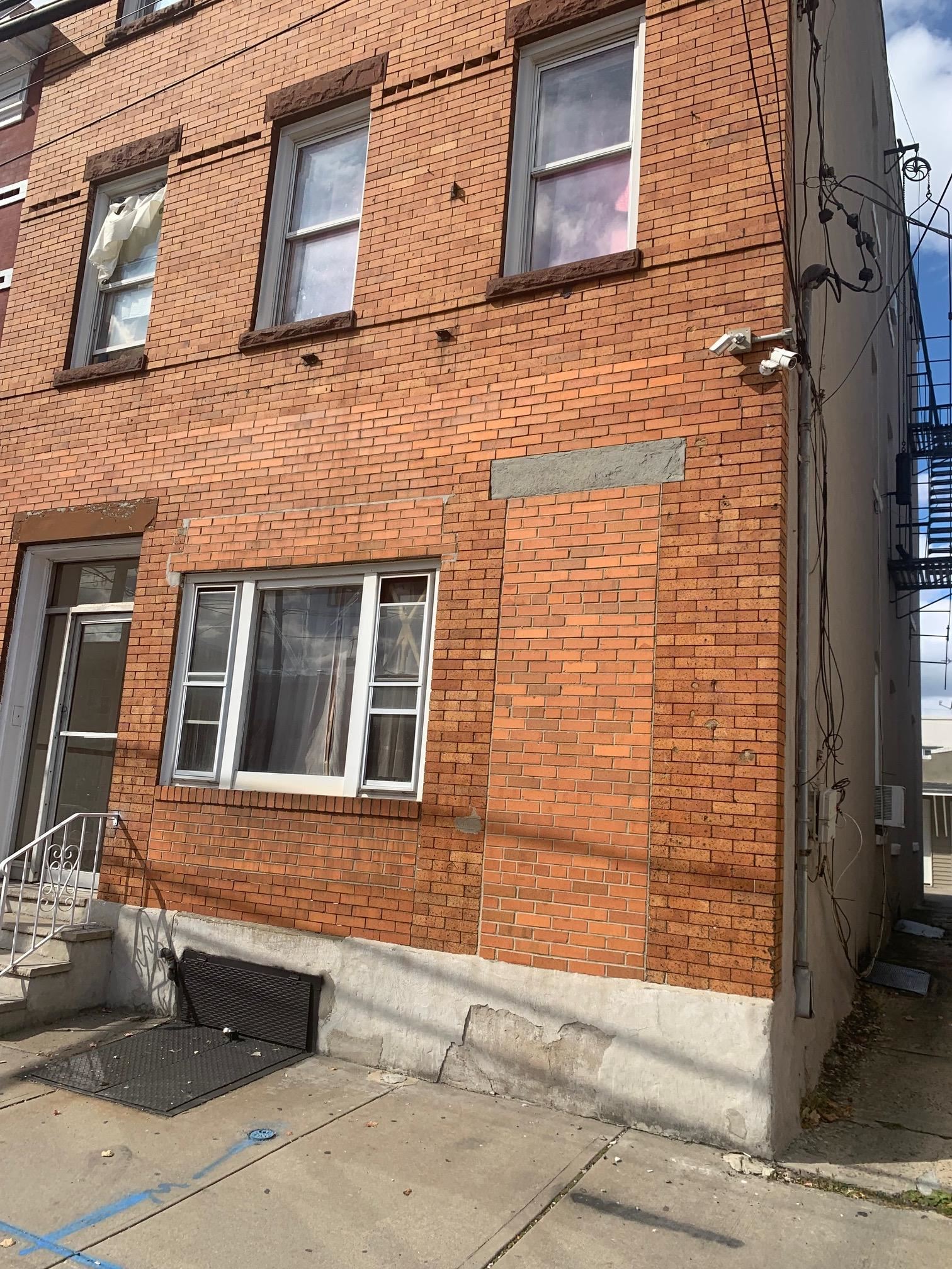 5843 -5847 KENNEDY BLVD