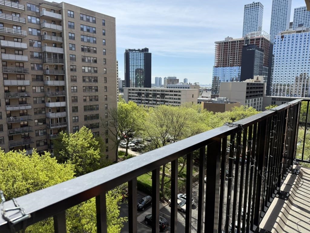225 St Pauls Ave #10H, Jersey City, New Jersey image 6