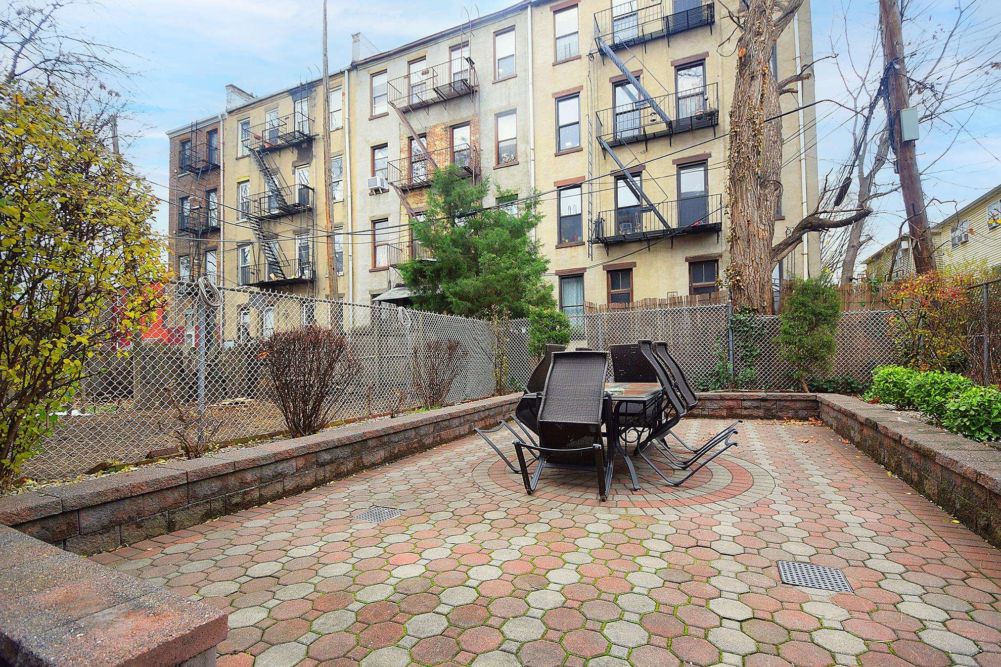 202 7th St #1, Jersey City, New Jersey image 14