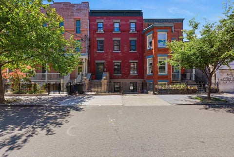 Homes For Rent - 245 3rd St #1<br/> Hudson County, Jersey City, NJ 07302