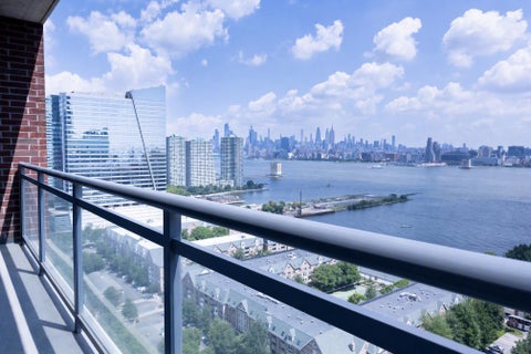 Condo For Sale - 389 Washington St #26J<br/> Jersey City, NJ 07302