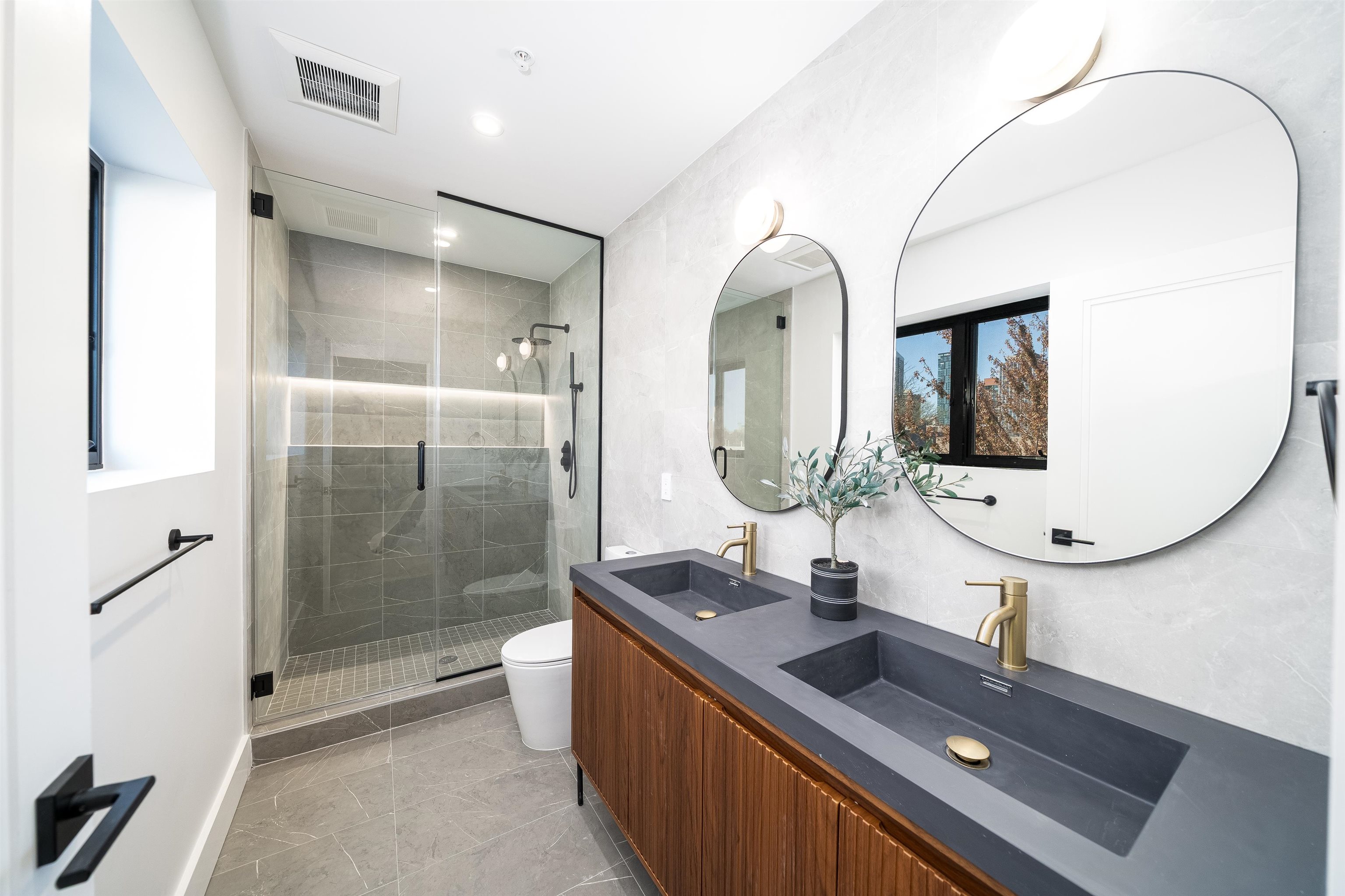 310 3rd St #4, Jersey City, New Jersey image 16
