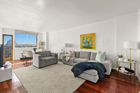 Homes For Sale - 100 Manhattan Ave #2115<br/> Union City, NJ 07087