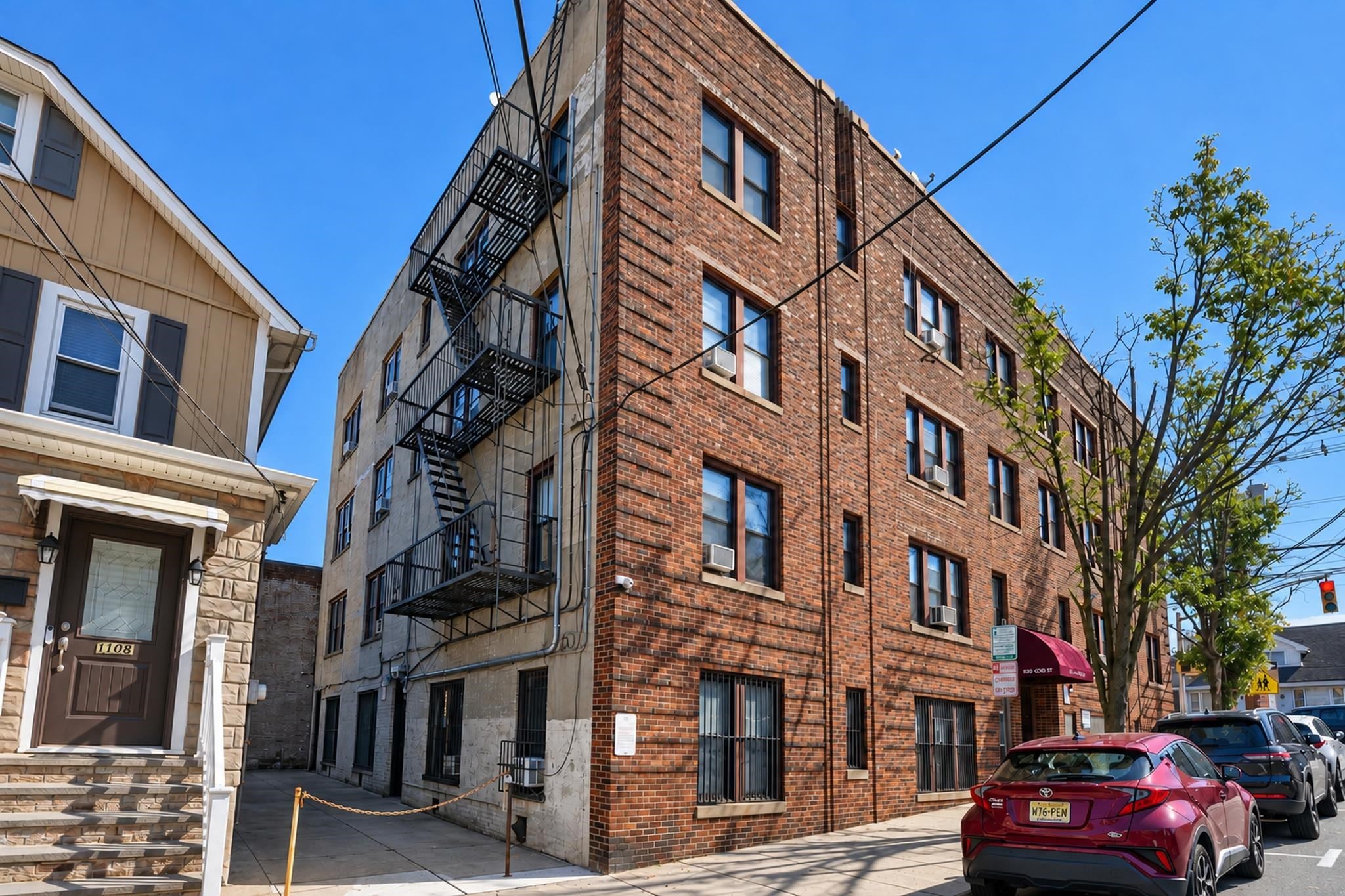 1100 83RD ST C3