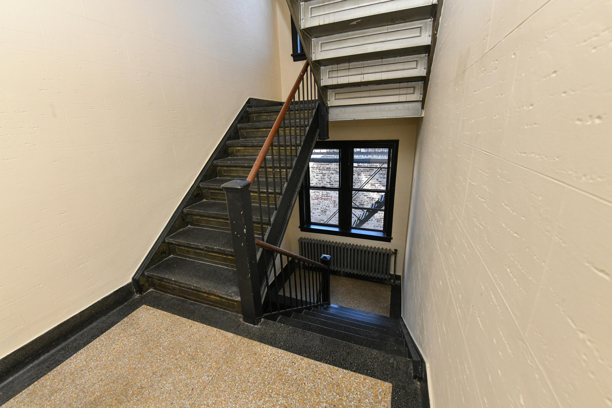 1100 83RD ST C3