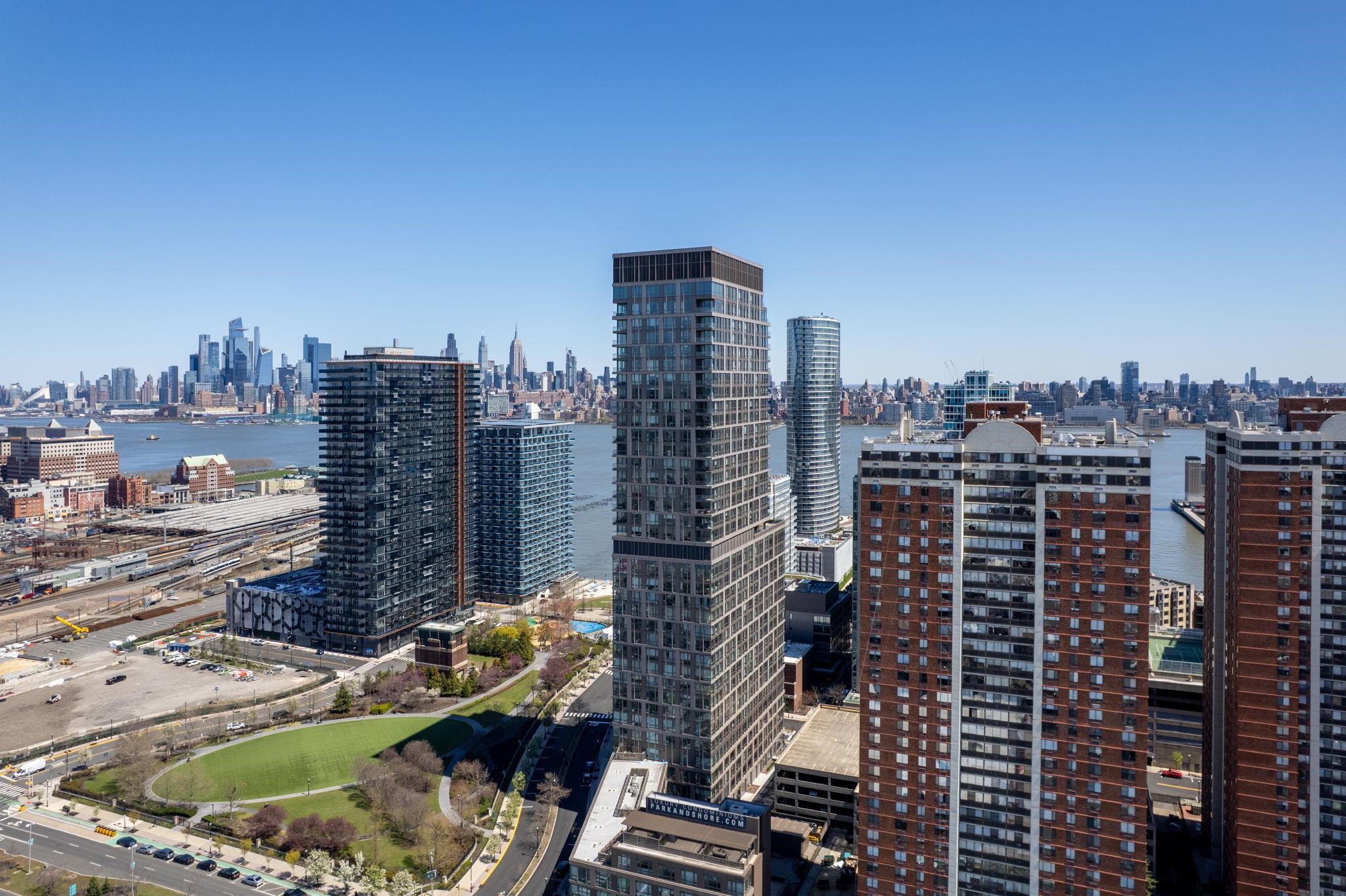 75 Park Lane South #1407, Jersey City, New Jersey image 19