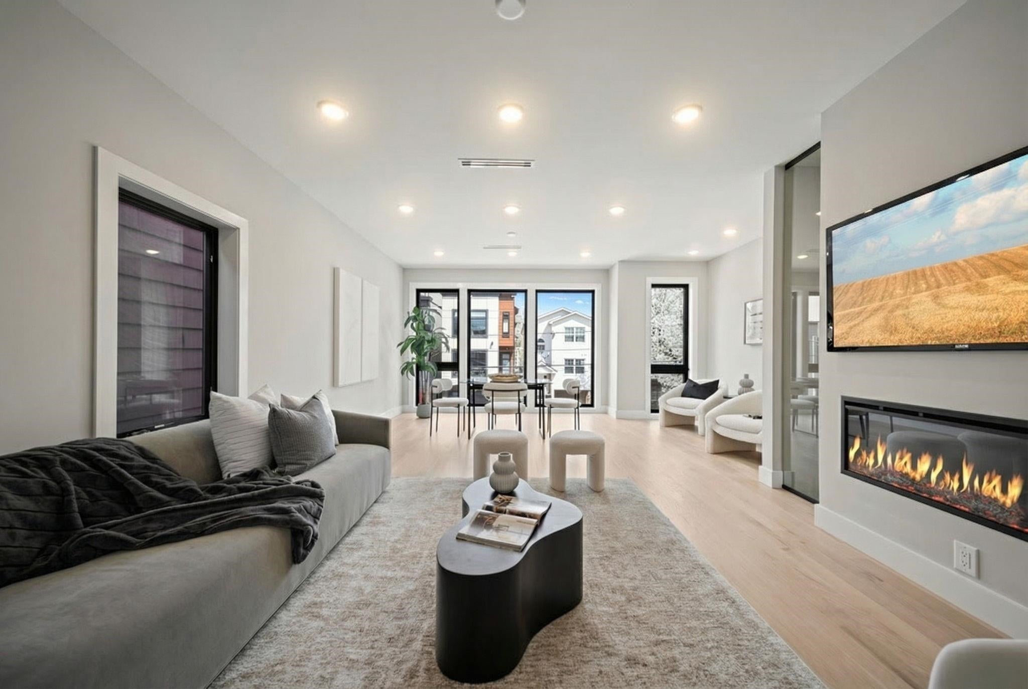 115 CHARLES ST 2