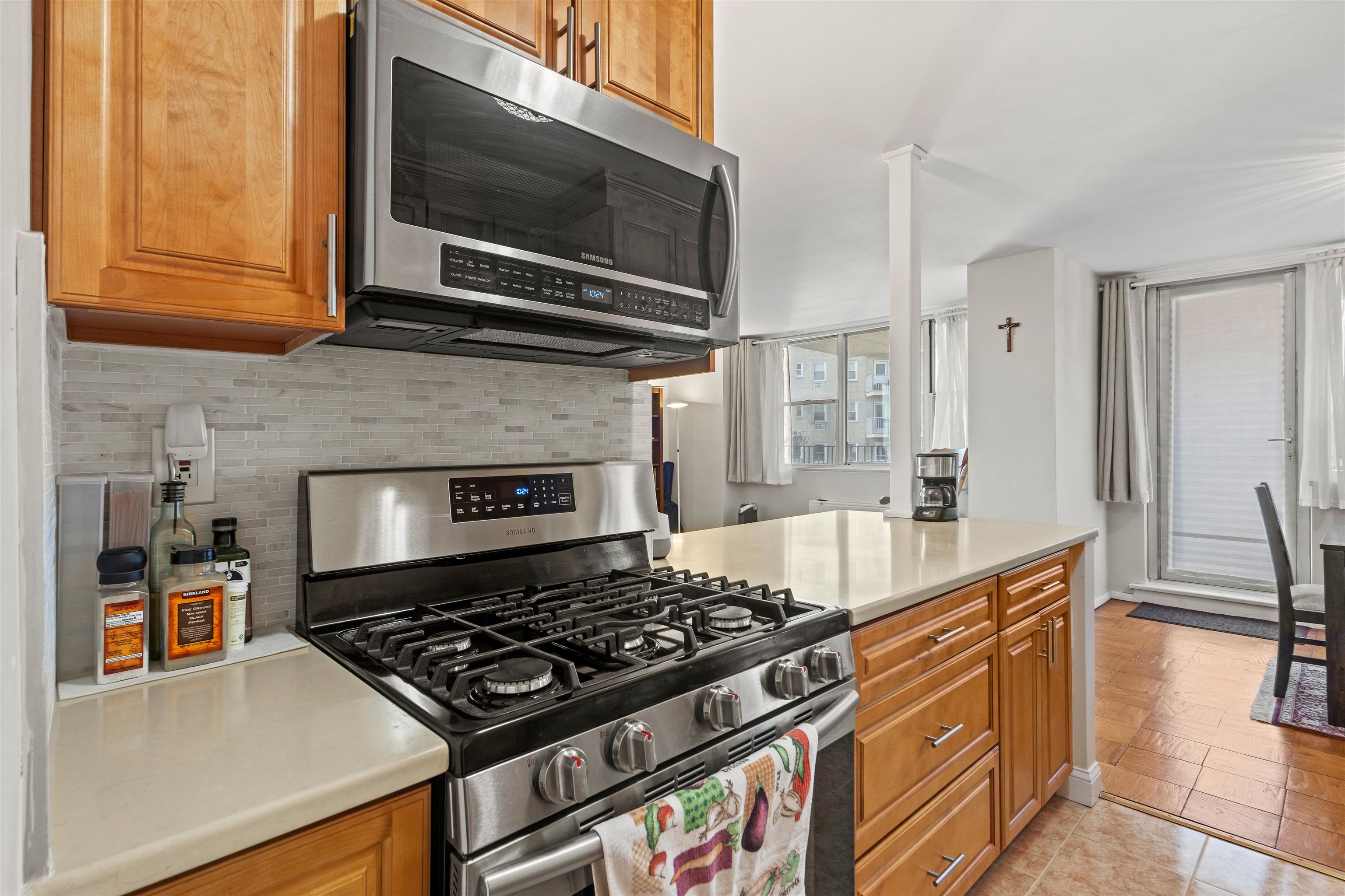 6040 Blvd East #3H, West New York, New Jersey image 10