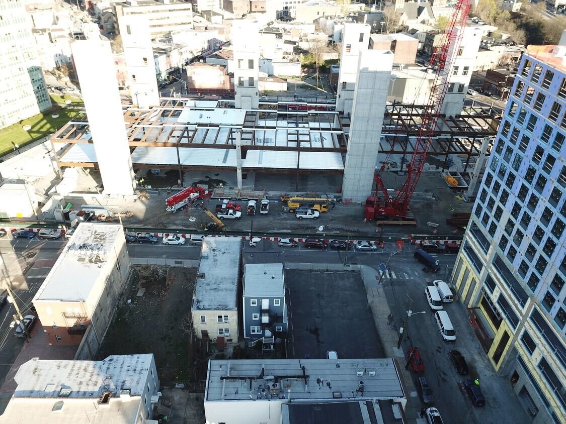 26 Oakland Ave, Jersey City, New Jersey image 5