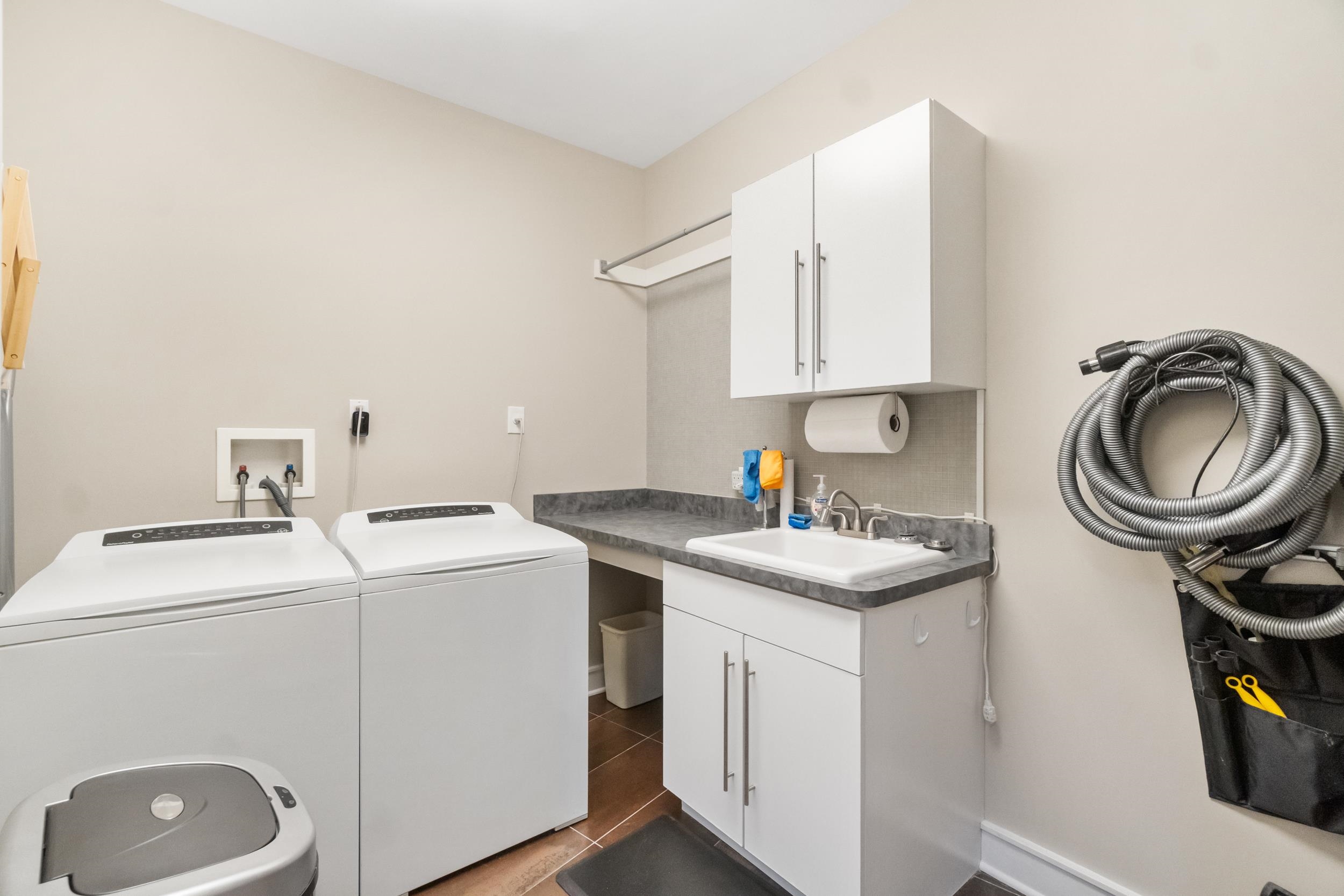 8709 Churchill Rd, North Bergen, New Jersey image 45