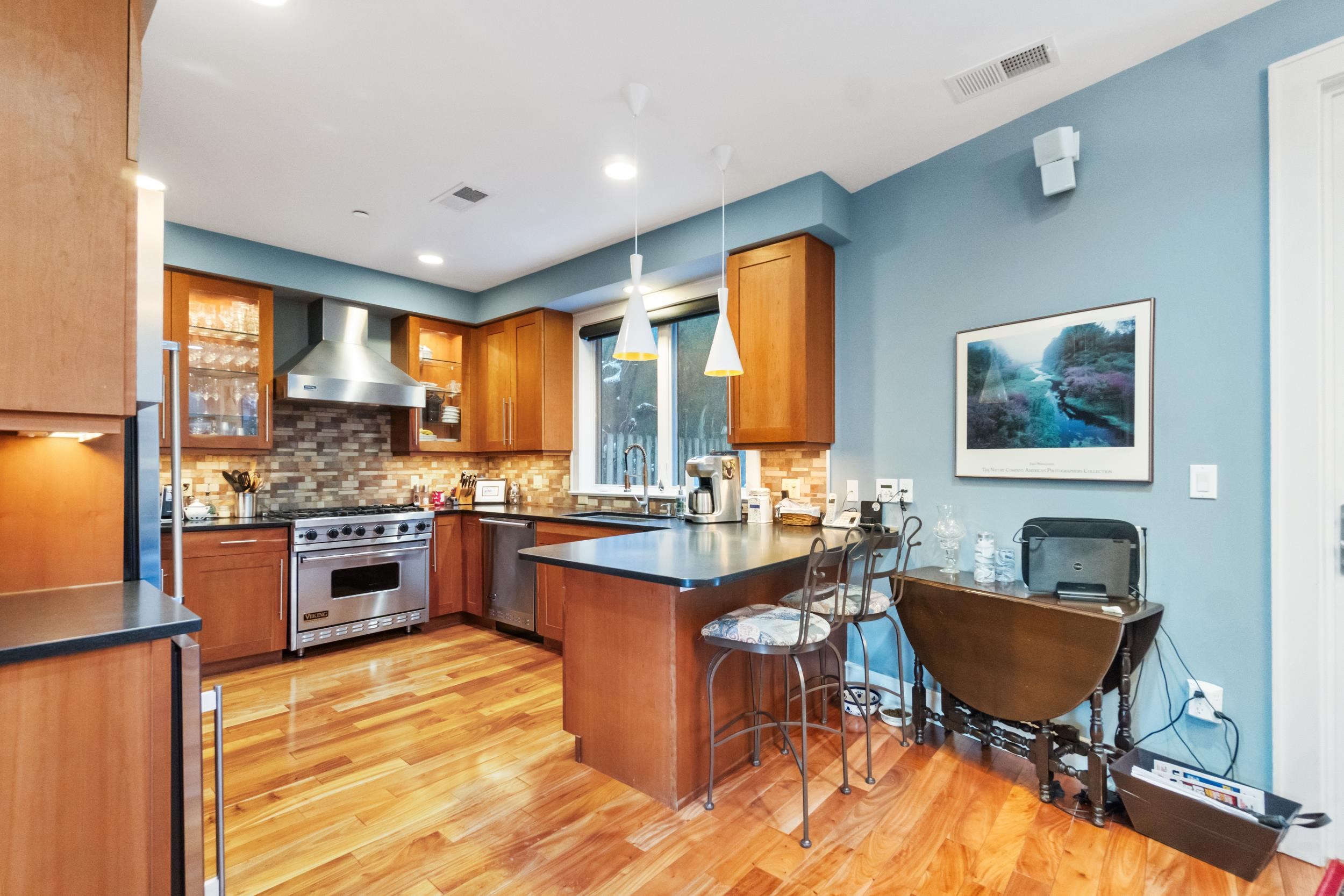 8709 Churchill Rd, North Bergen, New Jersey image 9