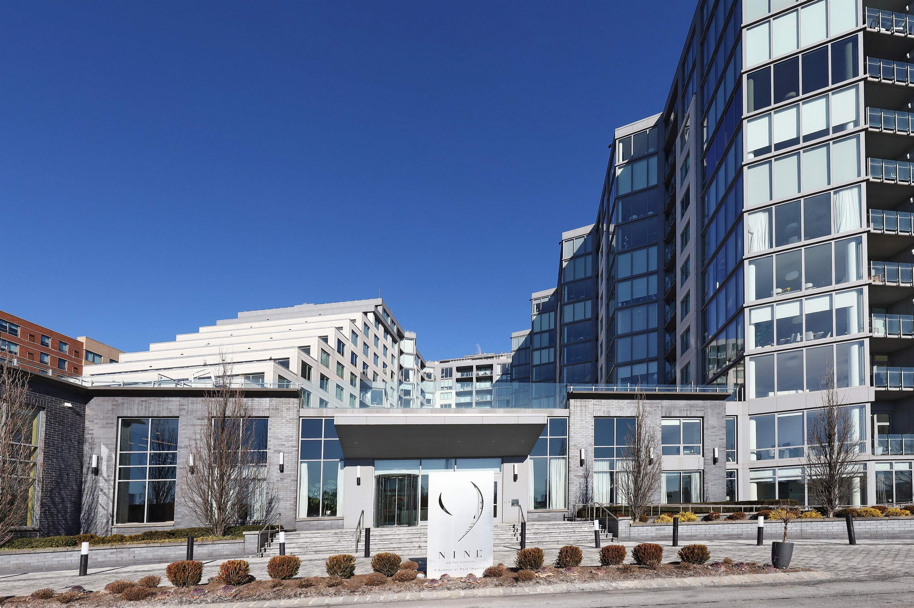 9 Avenue At Port Imperial #321, West New York, New Jersey image 3