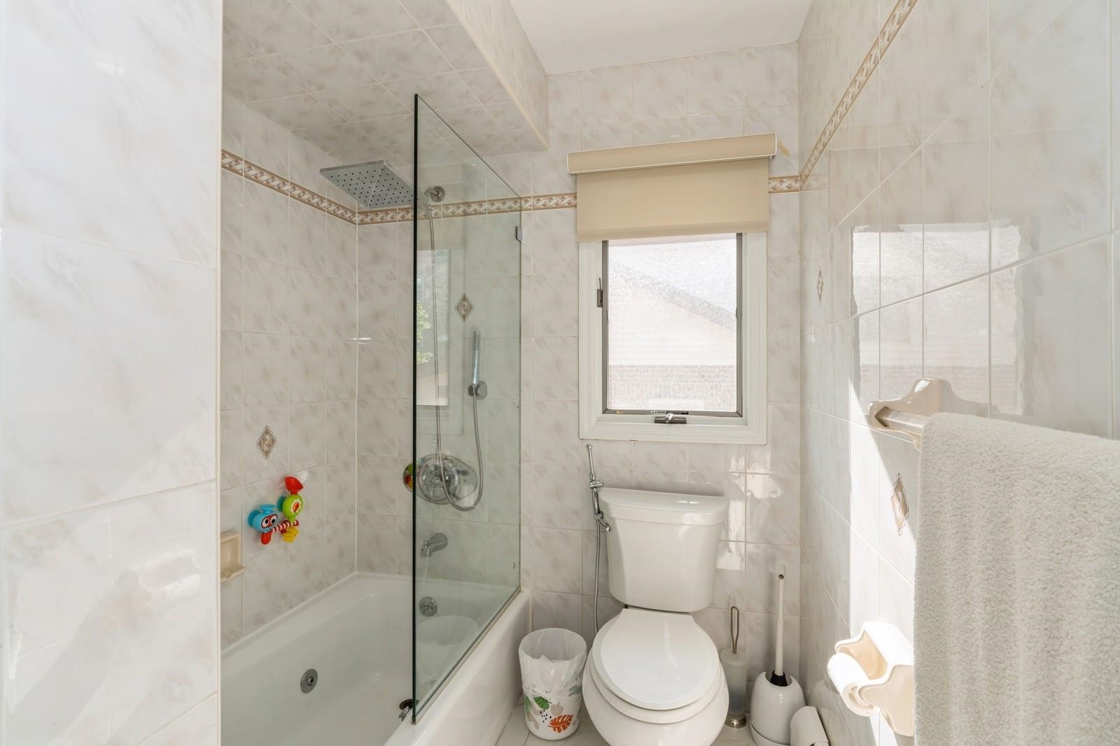 13 75th St, North Bergen, New Jersey image 13