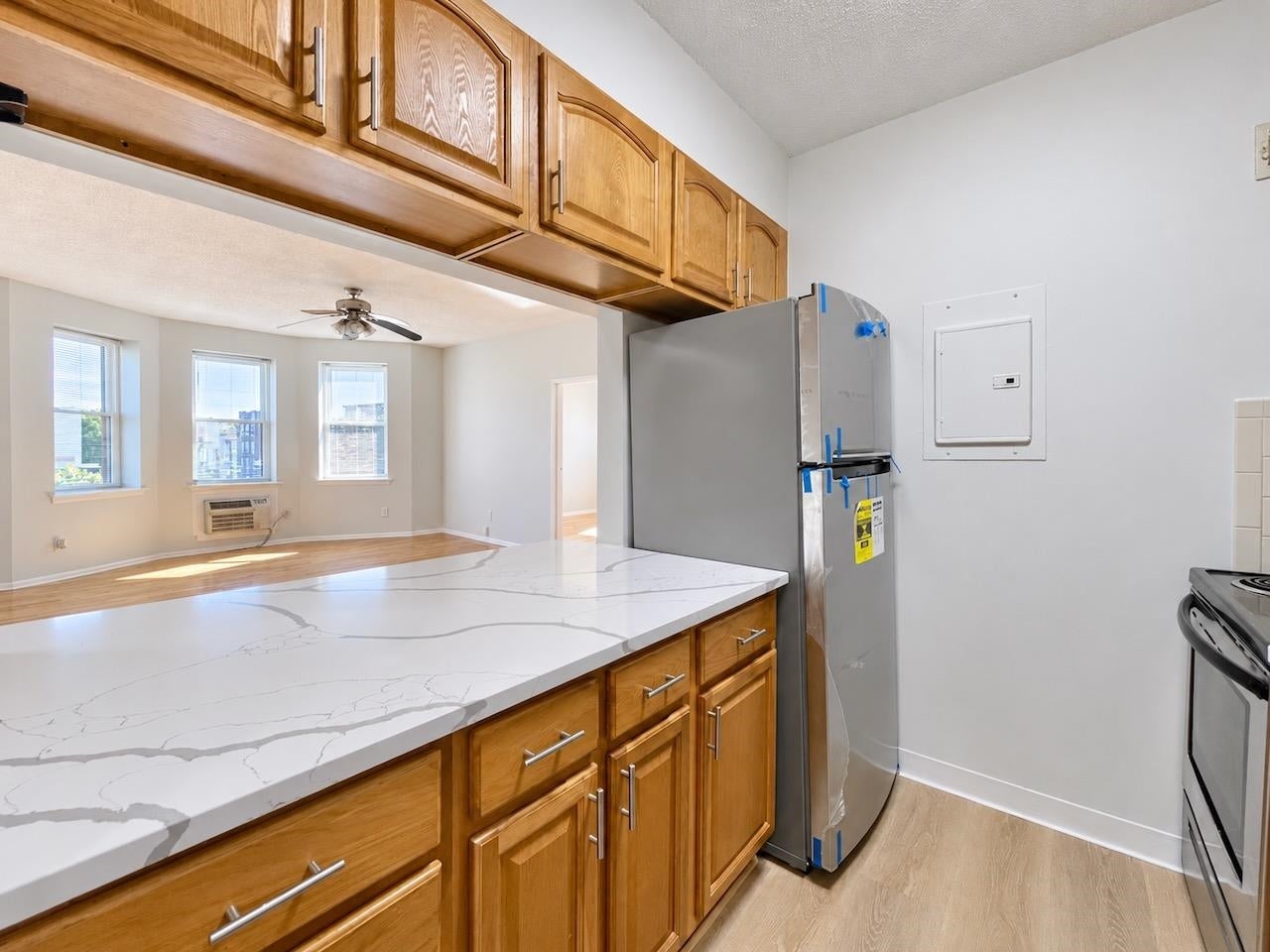 43-49 VAN WAGENEN AVE 3B