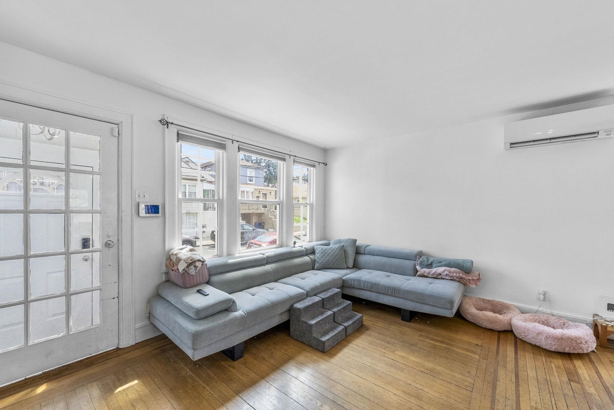 8423 Newkirk Ave, North Bergen, New Jersey image 4
