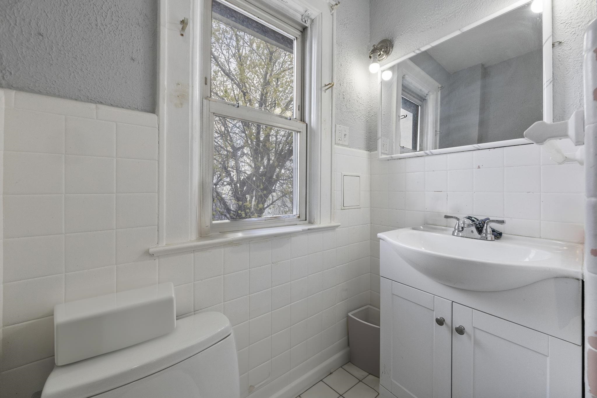 8423 Newkirk Ave, North Bergen, New Jersey image 16