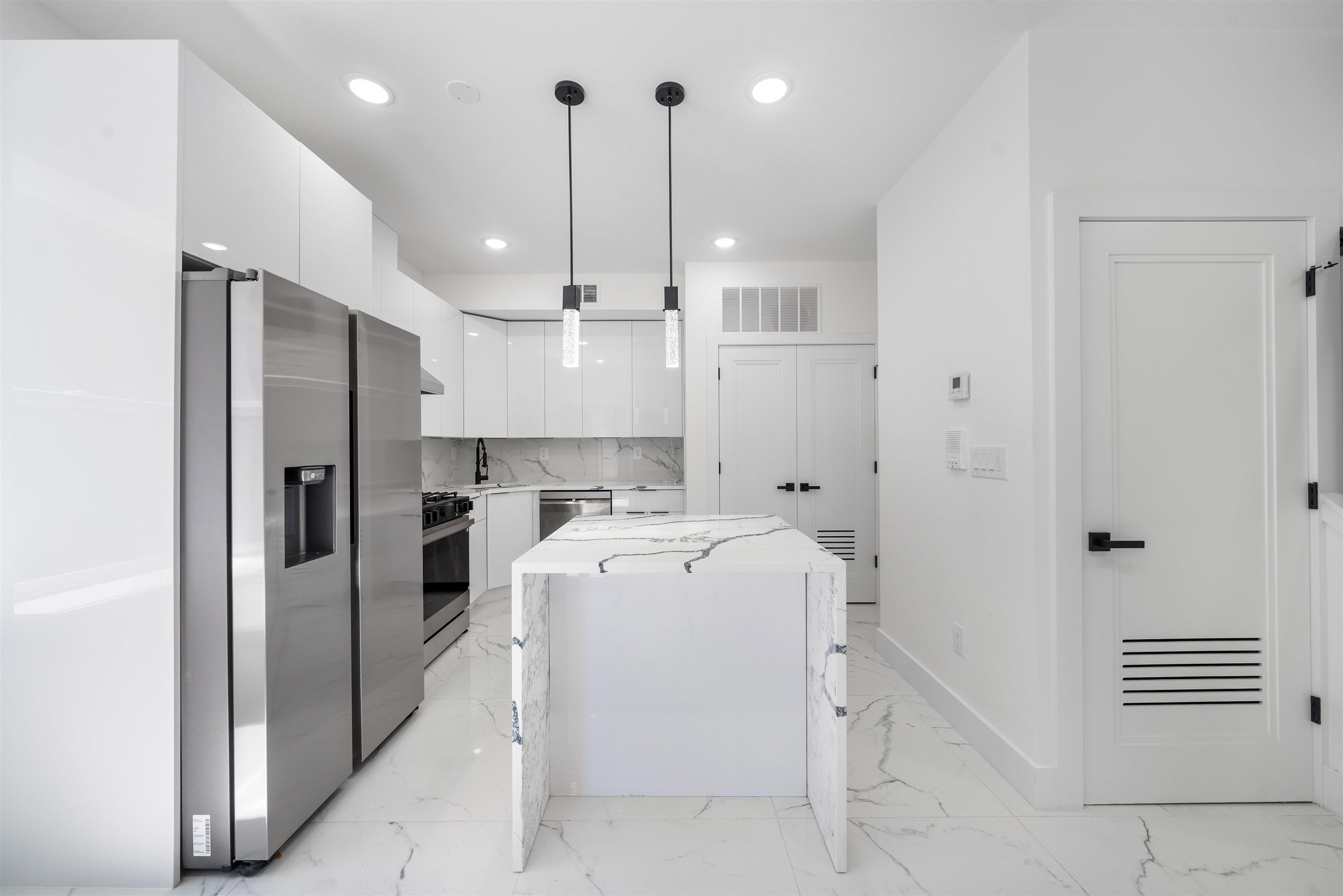 103 Poplar St #REAR HOUSE, Jersey City, New Jersey image 4