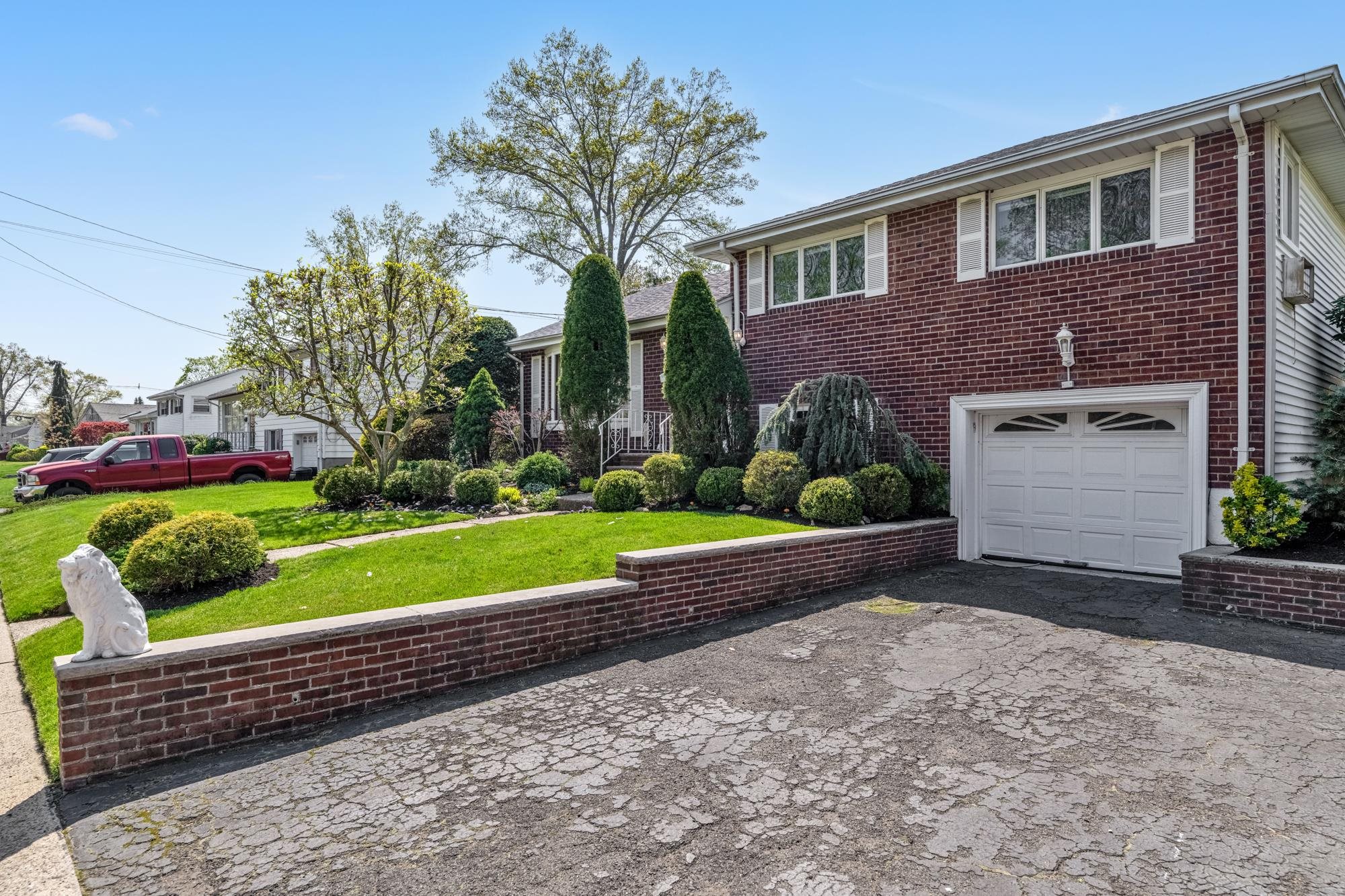 76 Beacon St, Dumont, New Jersey image 31