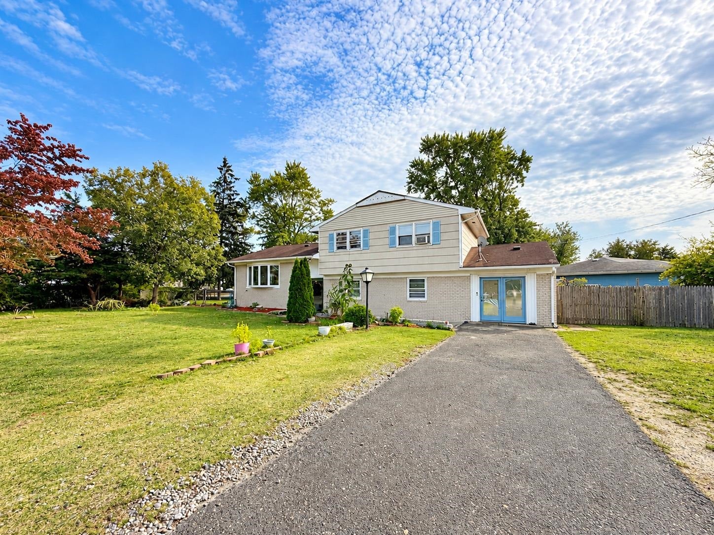 1 GLENWOOD RD