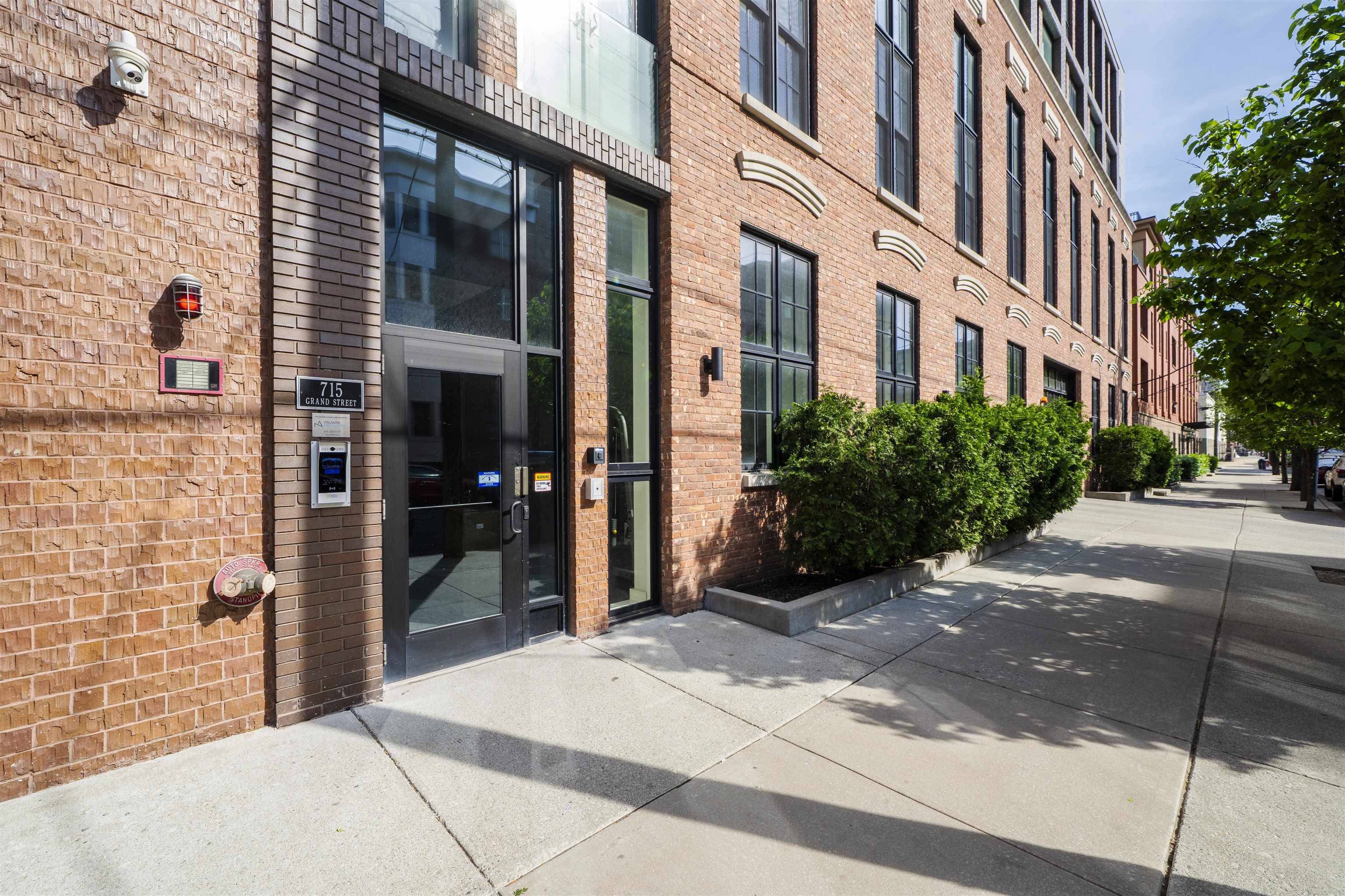 715 Grand St #2A, Hoboken, New Jersey image 11