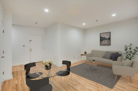 Apartment For Rent - 204 Grand St #6C<br/> Hoboken, NJ 07030