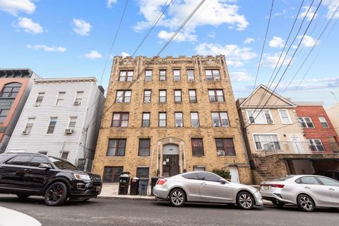 149 Zabriskie St Unit 45, Jersey City, Heights, NJ 07307 - MLS#: 250005108