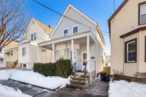 842 7TH ST Secaucus NJ 07094