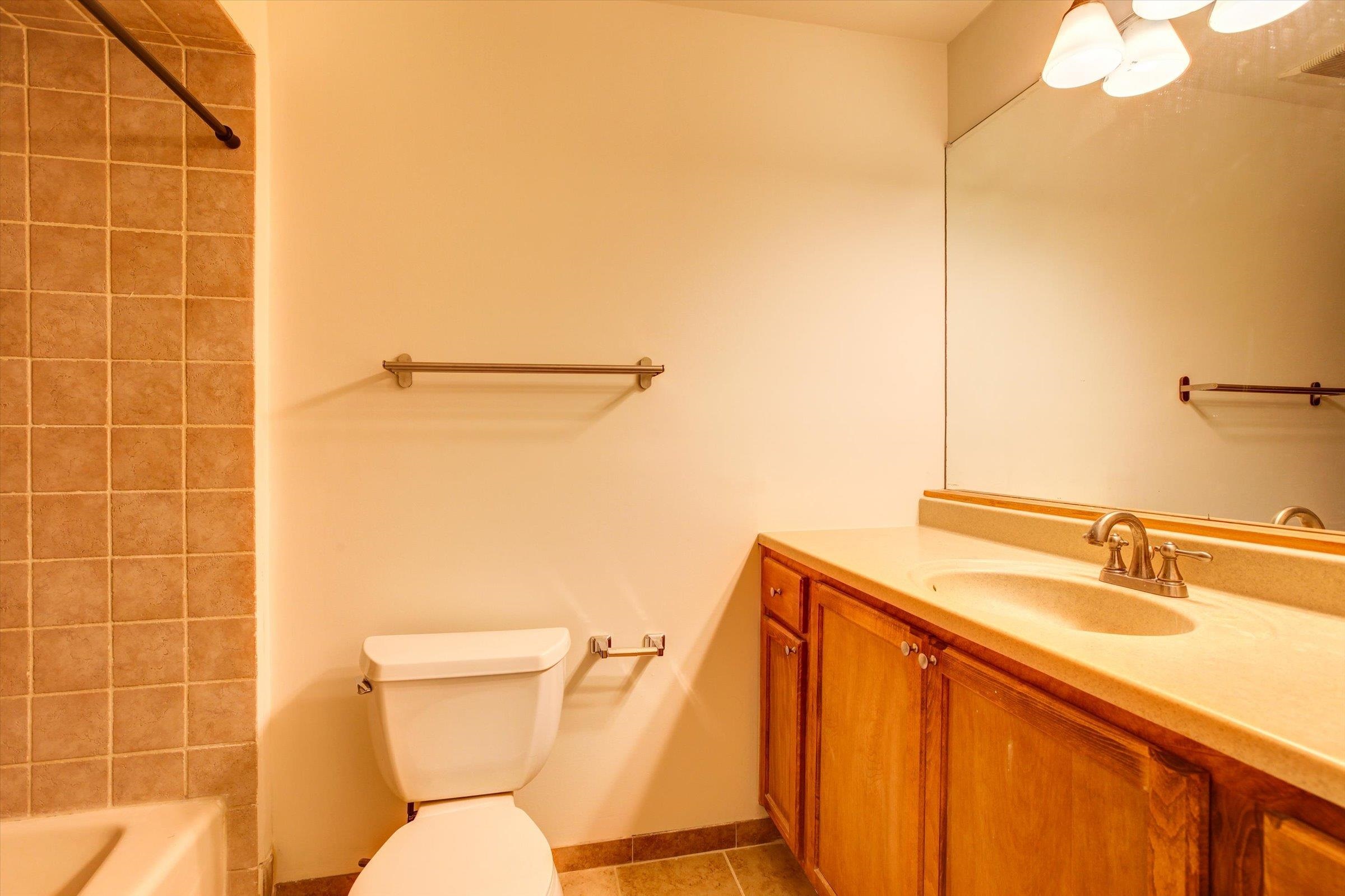 700 10th St #1, Secaucus, New Jersey image 10
