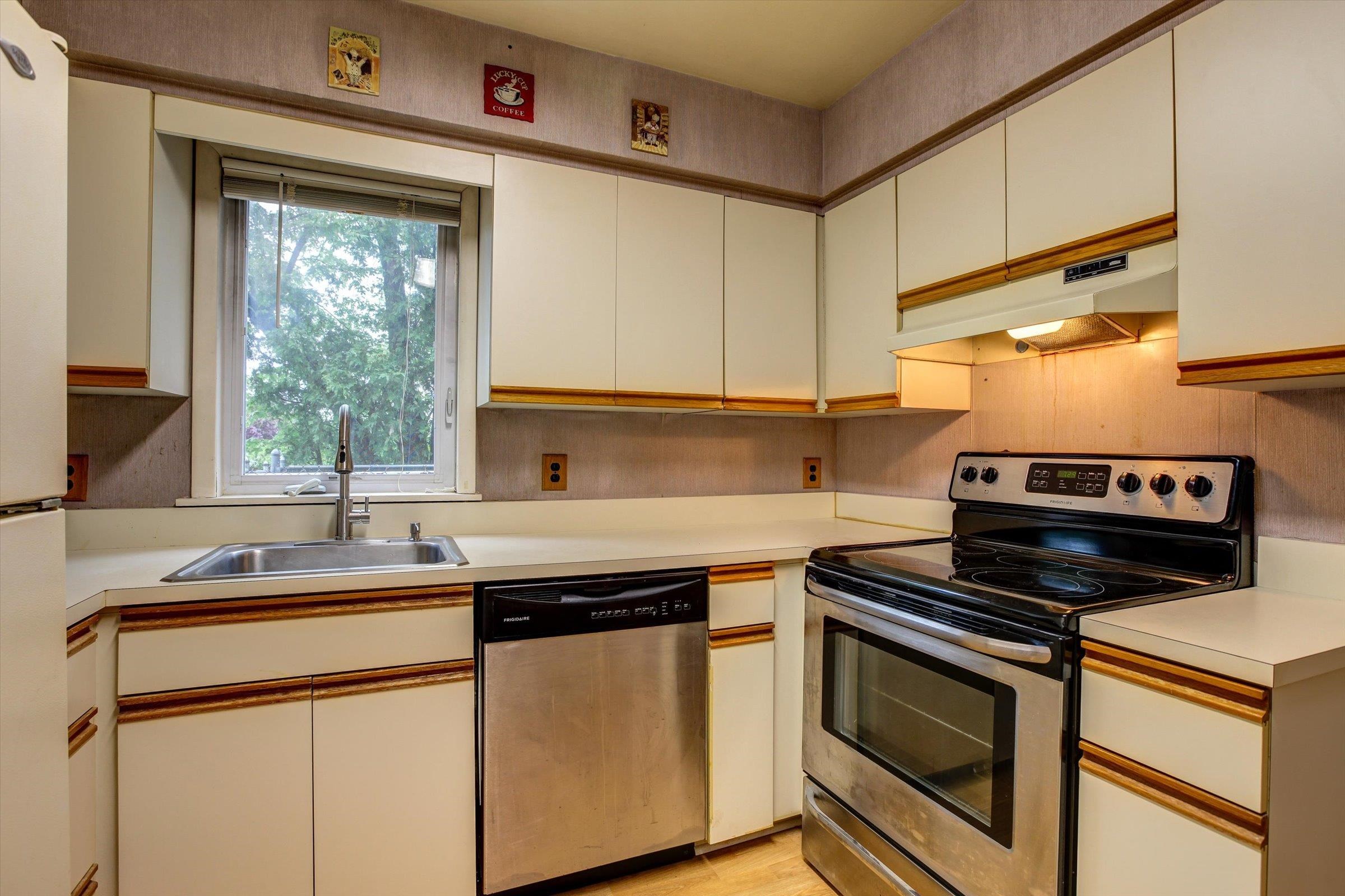 700 10th St #1, Secaucus, New Jersey image 7