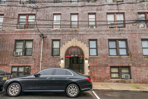 Condo For Sale - 527 34th St #B4<br/> Union City, NJ 07087