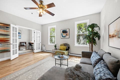 Condo For Sale - 118 Willow Ave #2<br/> Hoboken, NJ 07030